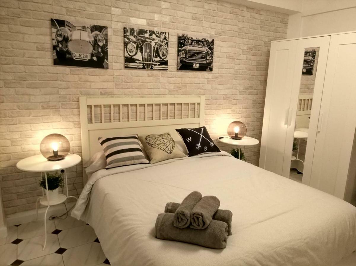 Apartamento Capuchinos Malaga Exterior photo