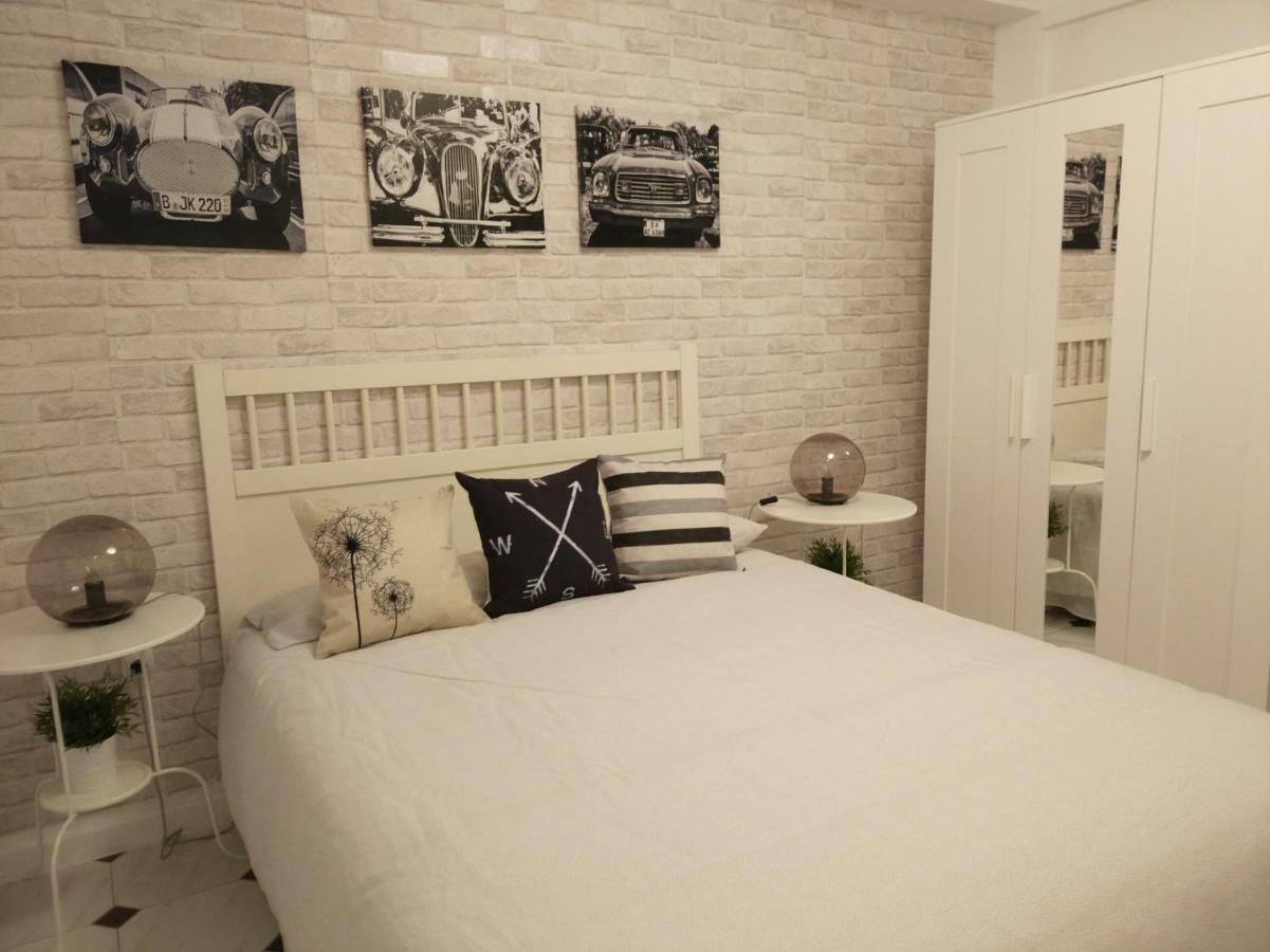 Apartamento Capuchinos Malaga Exterior photo