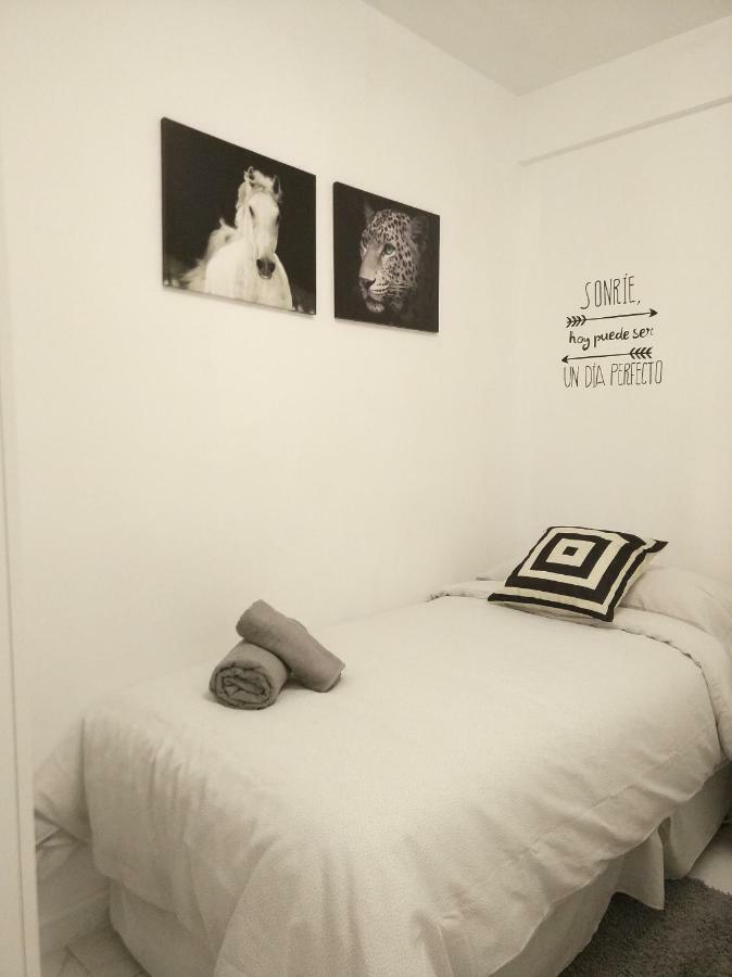 Apartamento Capuchinos Malaga Exterior photo